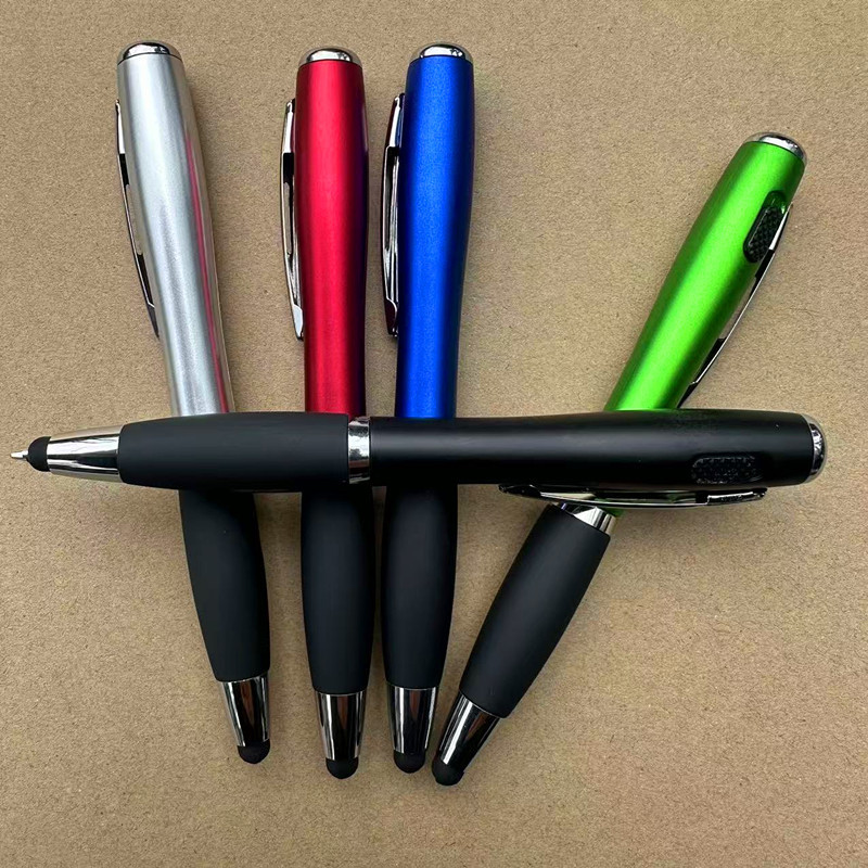Lámpara capacitiva pincel pantalla táctil bolígrafo de impresión personalizado bolígrafo publicitario giratorio mayorista creativo bolígrafo multifuncional