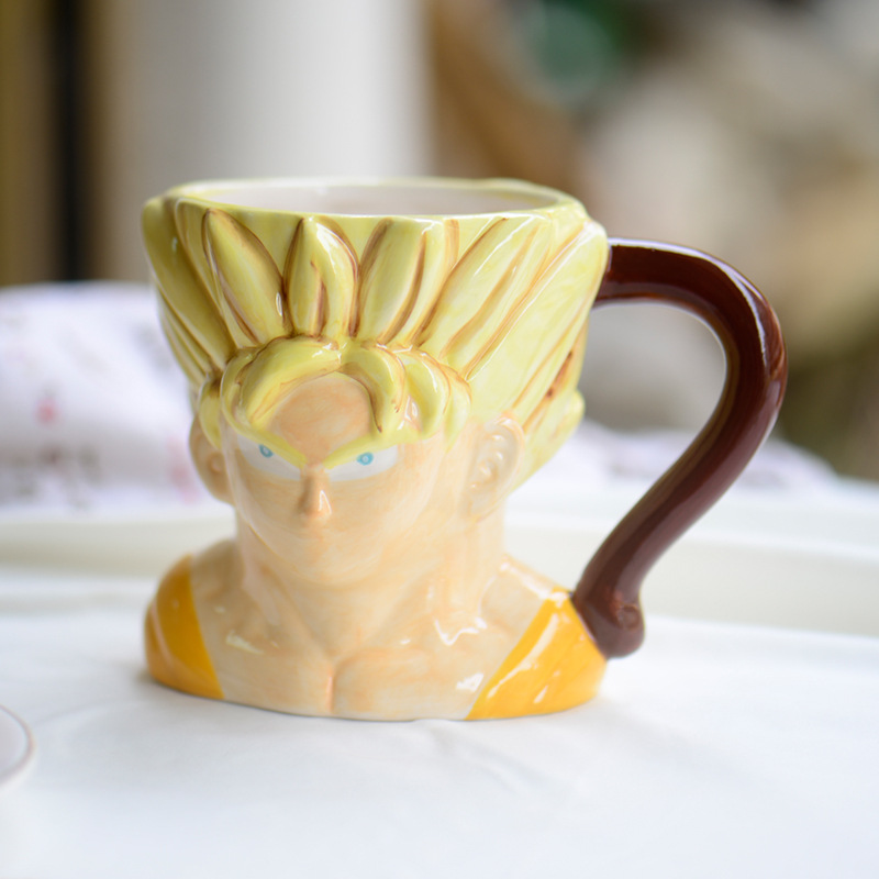 Dibujos animados de dibujos animados Dragon Ball Taza de cerámica mono rey taza de alta apariencia 3D pintado a mano creativo taza de agua para niños