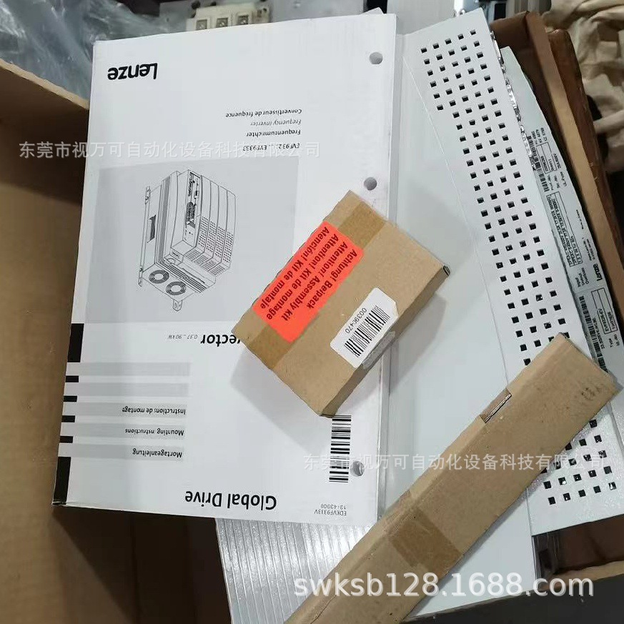 LENZE伦茨EVF9328-EVV004全新变频器现货包邮优惠议价