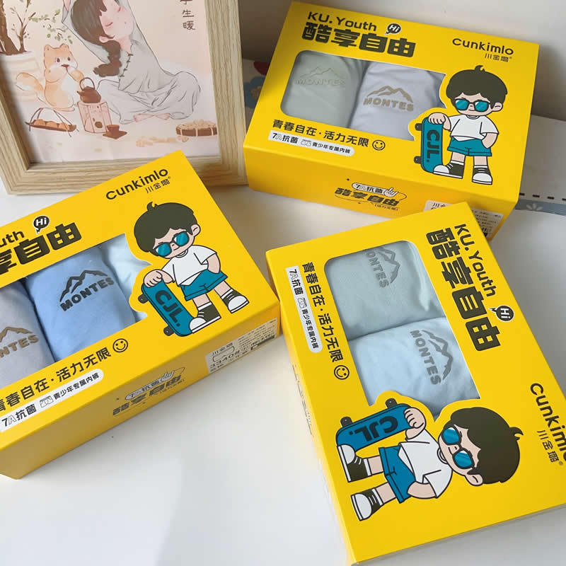 Teenage Boys' Underwear for Development Period Students, High School Students, Junior High School Students, Older Boys, Cotton Boxer Briefs, Trendy Brand