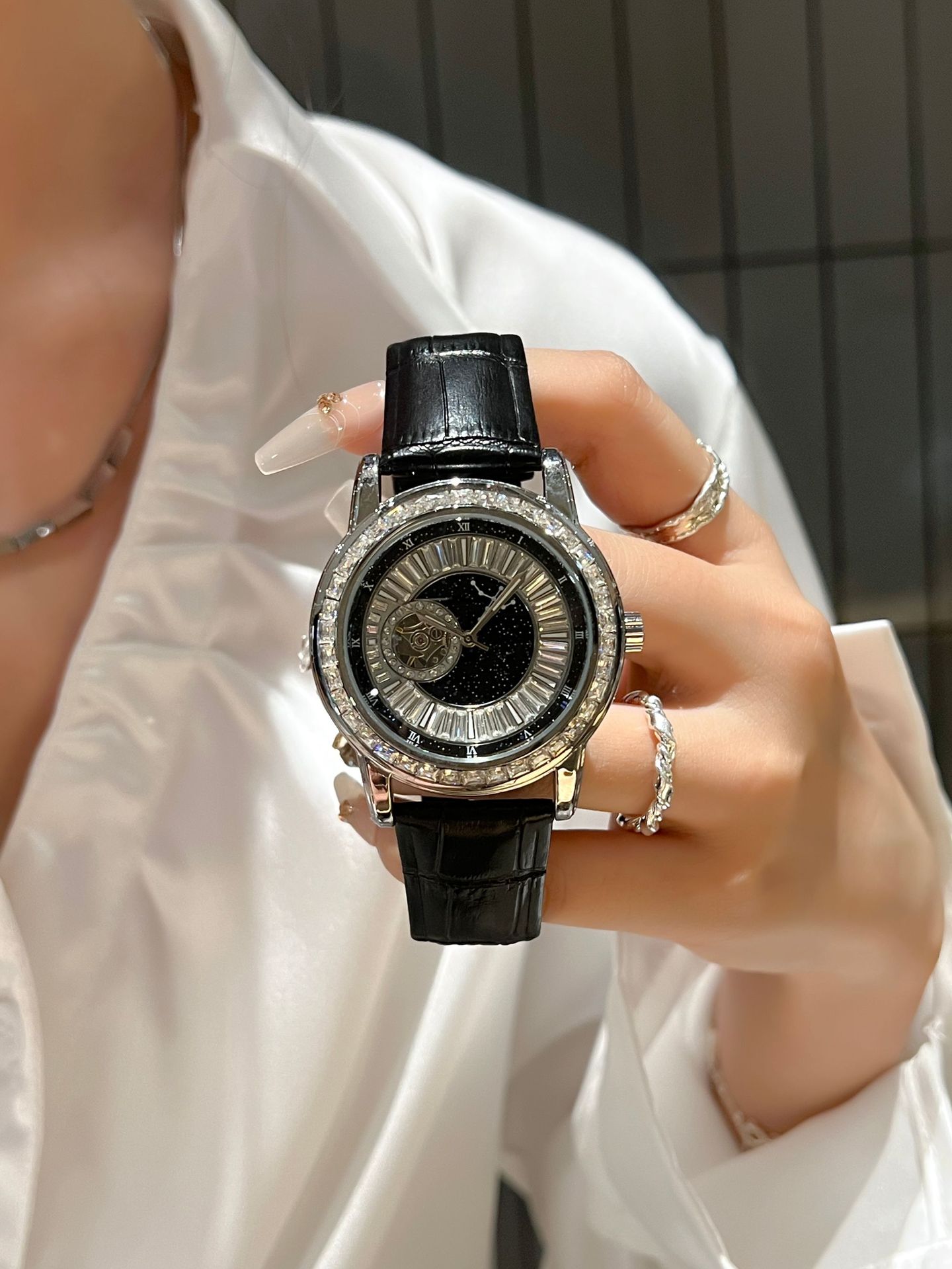 Black Swan Men's Mechanical Automatic Watch With Leather Strap_voghion.com