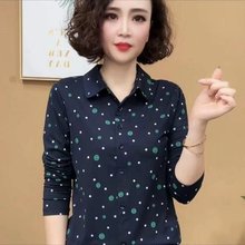 一件代发直播爆款中老年长袖翻领印花衬衫秋季新款时尚减龄上衣女