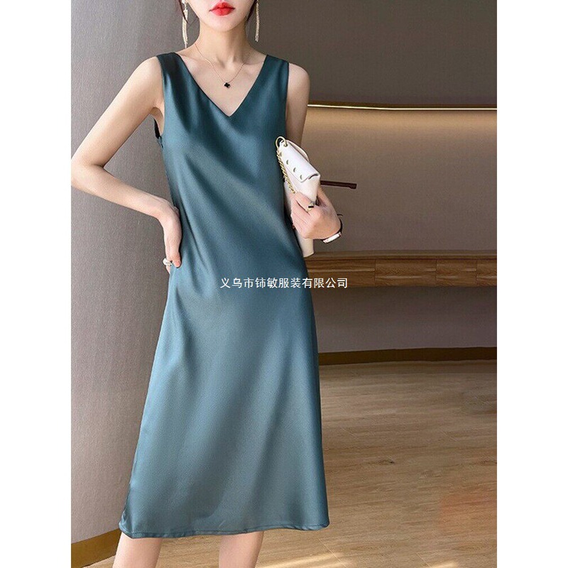 Acetate Satin Slip Dress for Women, Summer Sleeveless Outerwear, Slimming A-Line Dress, Black Long Over-The-Knee Dress Acetate Satin Slip Dress for Women, Summer Sleeveless Outerwear, Slimming A-Line Dress, Black Long Over-The-Knee Dress