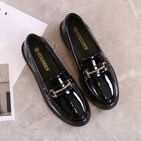 2026 Spring and Autumn New British Style Women's Leather Shoes, Internet Celebrity Style, Korean Version, Versatile Casual Black Flat Shoes