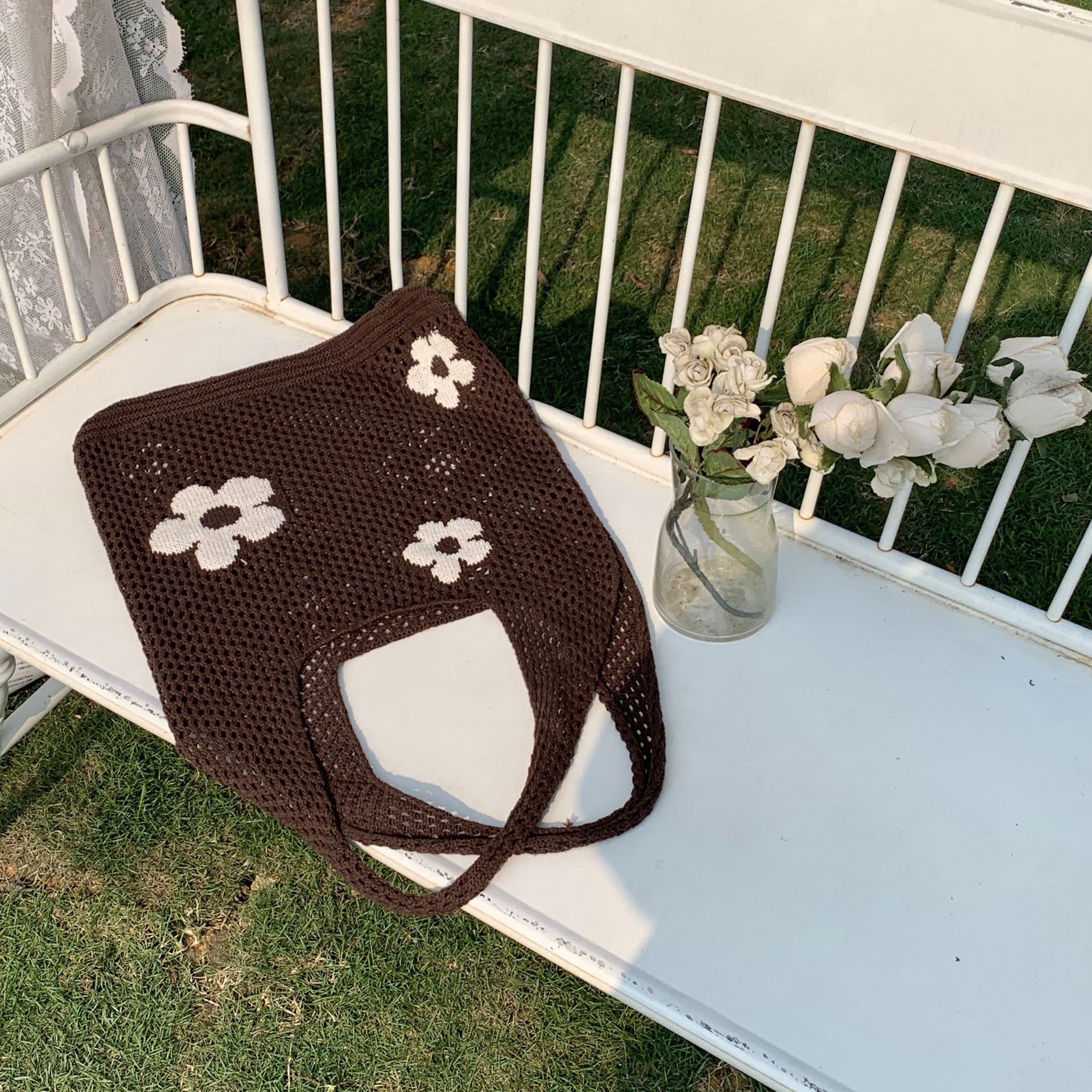 Frau Mittel Polyester Blume Süß Quadrat Offen Handtasche display picture 9