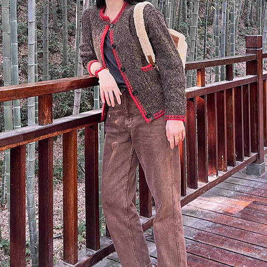 24 Dongpuyuan Zhang Jingyi, la misma camisa de punto, otoño de 2024 nuevo borde francés image 4