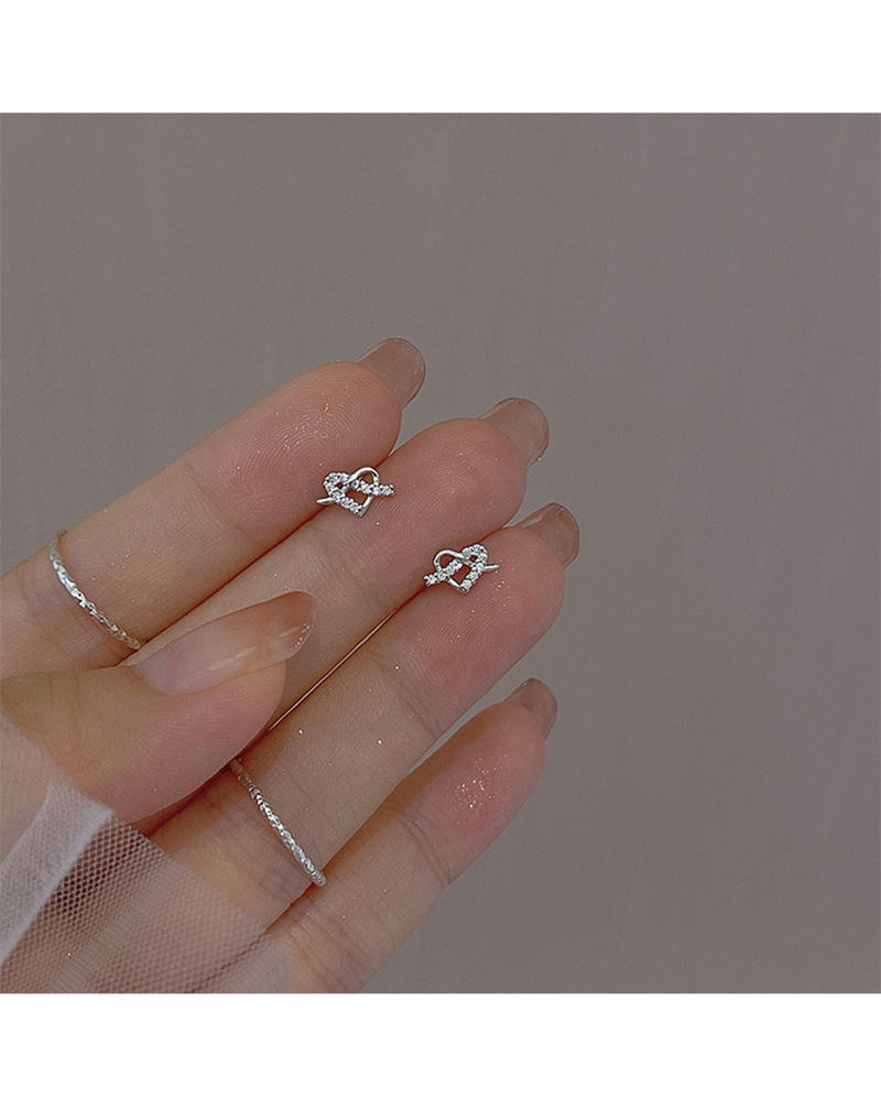 Simple Style Heart Shape Copper Inlay Zircon Ear Studs 1 Pair