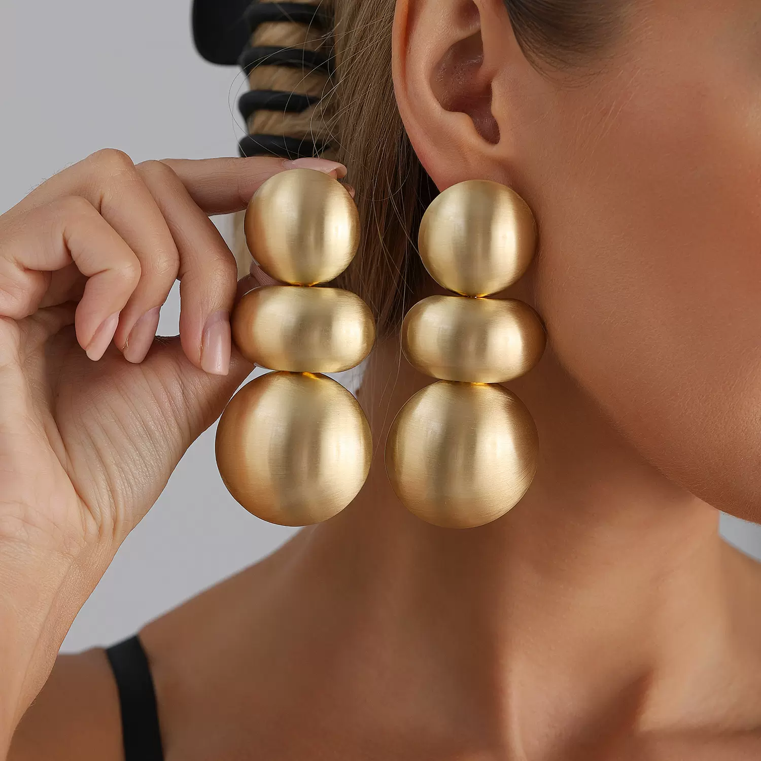 欧美跨境饰品金属拉丝几何圆形耳钉个性气质夸张对称耳饰Earrings