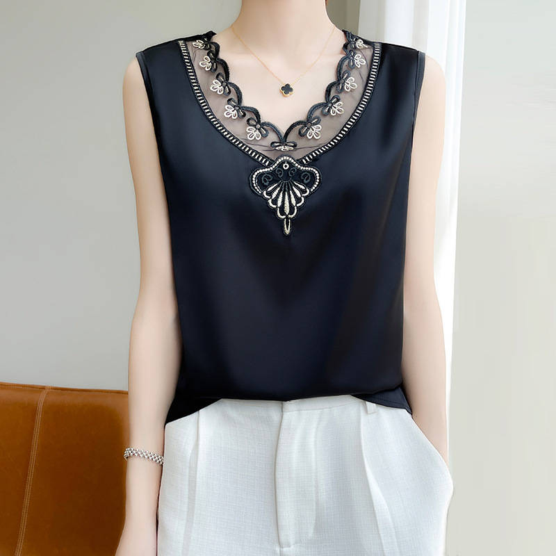 Black Technology Satin Lace Camisole Women's Spring and Autumn Suit Sleeveless Base Shirt Silk Top Black Technology Satin Lace Camisole Women's Spring and Autumn Suit Sleeveless Base Shirt Silk Top