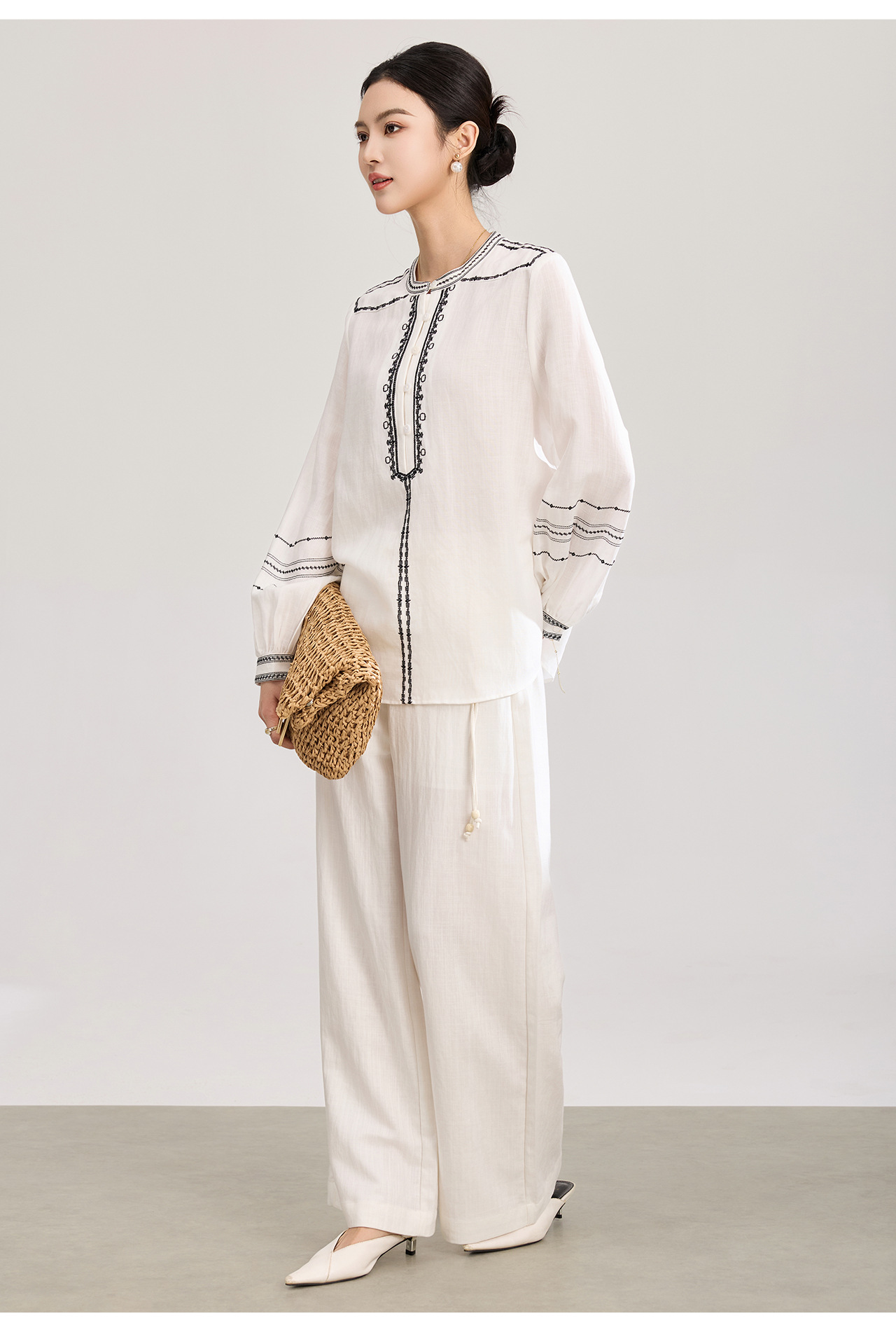 Áo sơ mi nữ chất liệu linen phối màu tay ngắn phong cách Pháp — màu xanh nhạt chi tiết 20