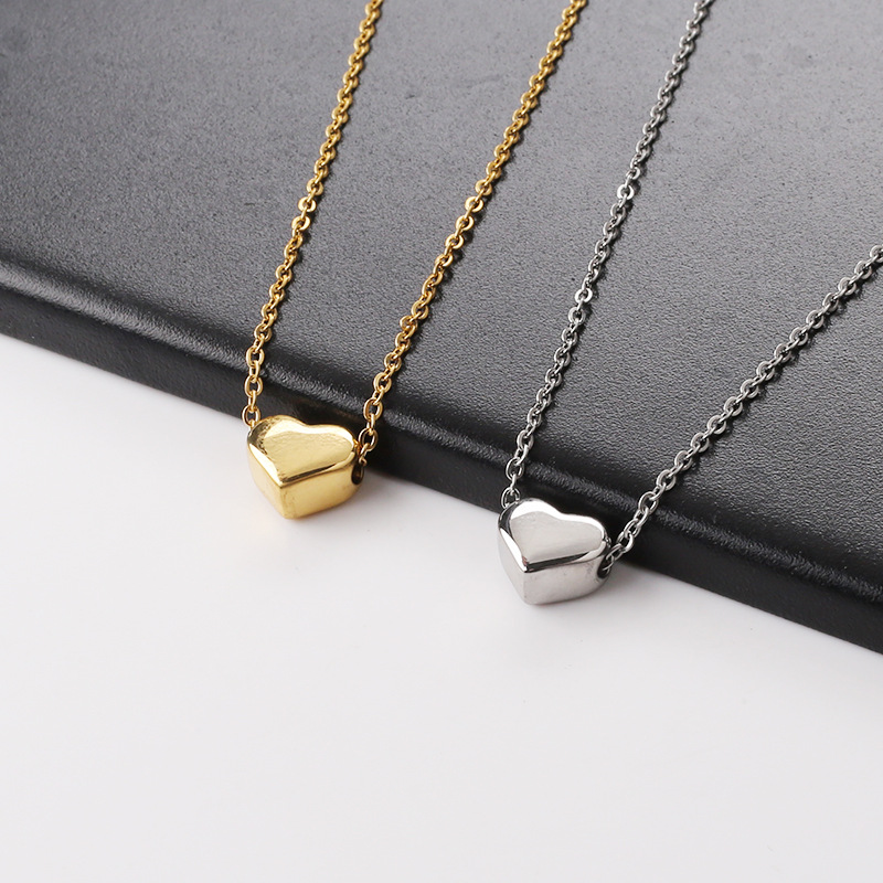 Plating Design Wholesale Jewelry Simple Style Heart Shape Titanium Steel Plating Pendant Necklace Cable Chain