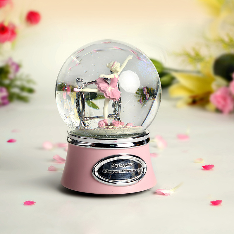 水晶球音乐盒定制 芭蕾舞女孩创意生日礼物水晶球音乐盒厂家