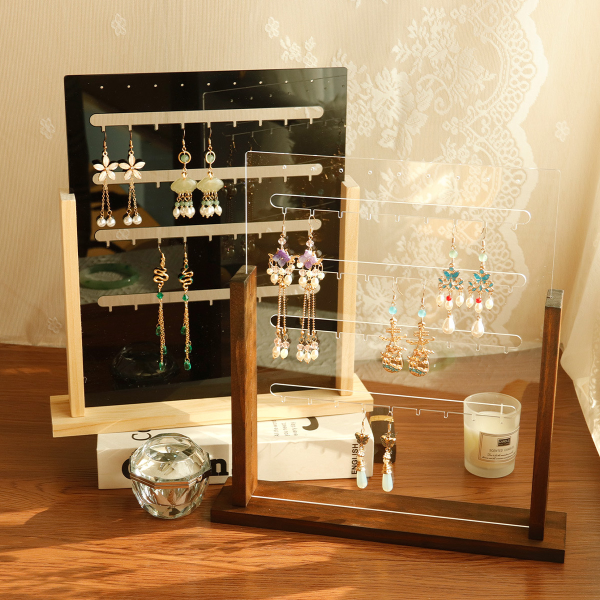 �������ɰ�ʵľ����չʾ�����Ʒ���мܰ�̯���μܶ���չʾ����ʽ