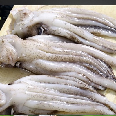 Fresh[Squid Bead 5 catties]Fresh Freezing Squid Head barbecue iron plate Squid string fresh Squid claw Catty