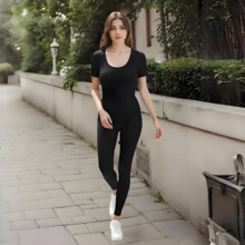 弹力光泽紧身衣紧身塑身健美瑜伽运动连体衣裤女短袖连九分裤