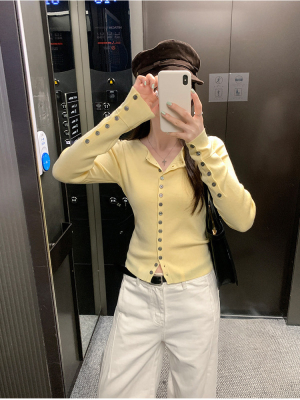 法式高级感单排扣长袖针织开衫女2025早秋新款修身显瘦绝美小上衣|undefined