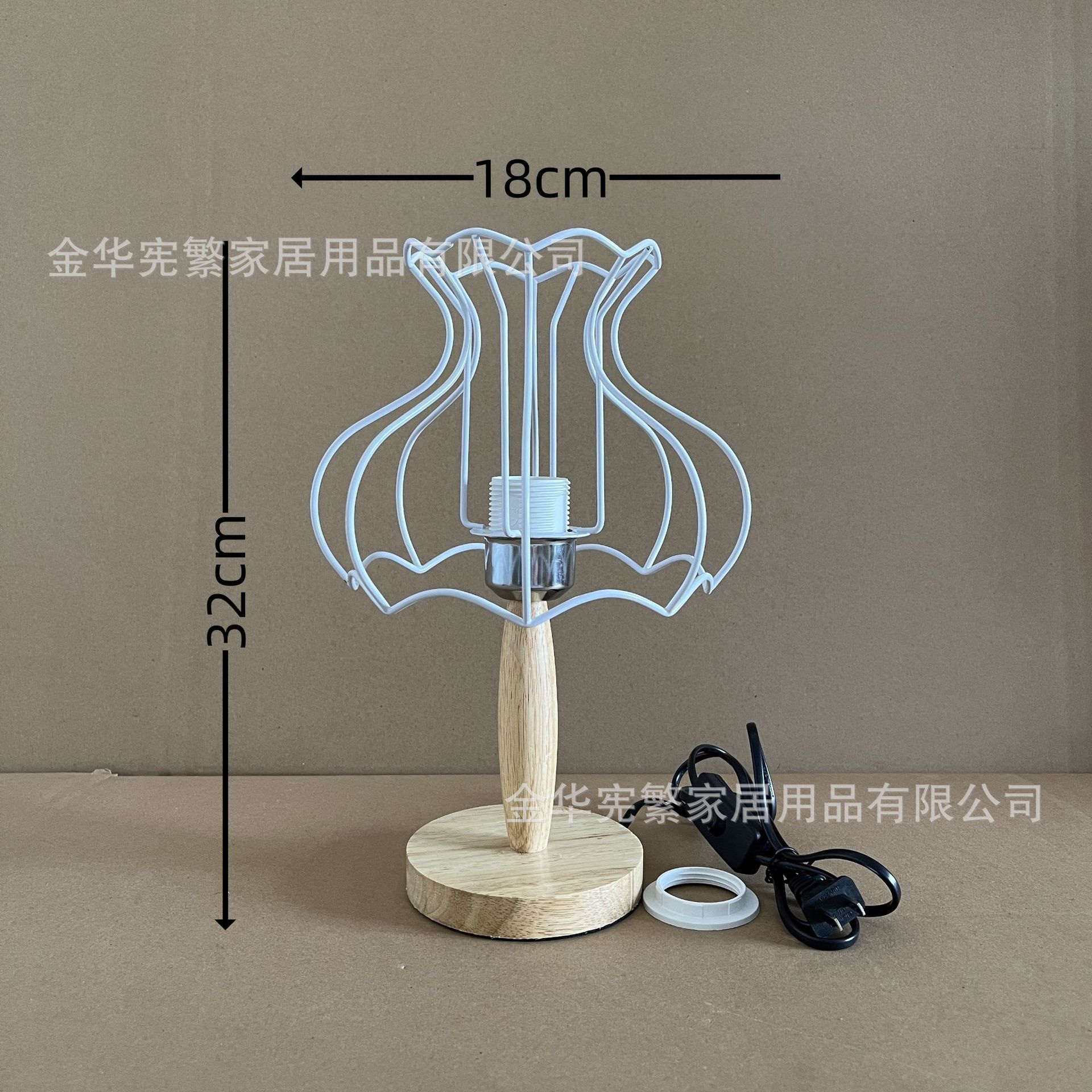 8inch 꽃 모양의 철제 프레임 + 21 높이의 타원형 나무 베이스