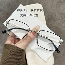 ��ʿ�̄՟o���������˷��{���ϻ��R���l�͹�ͨ�ڸ���׃ɫ�Ϲ����R