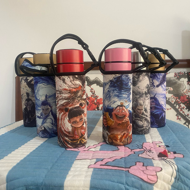 哪吒保温杯玻璃杯保护套加厚水杯套斜跨手提袋潜水布杯套防烫印字