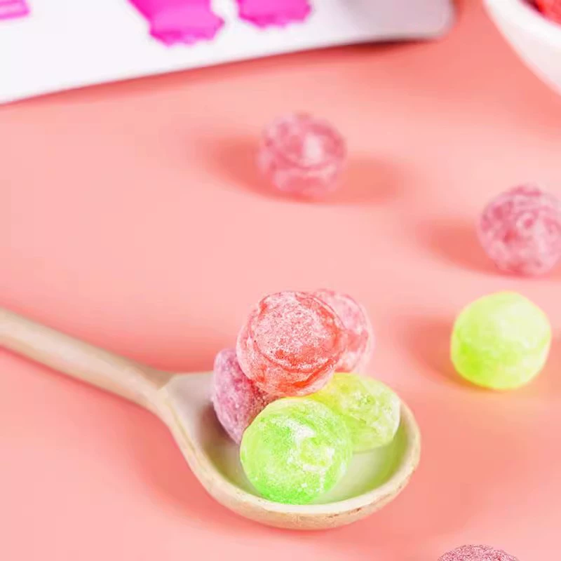 Кислая конфета «Sour Ghost» микс фруктов — клубника, виноград, яблоко, 1 коробка (30 пакетов), 0,4 кг