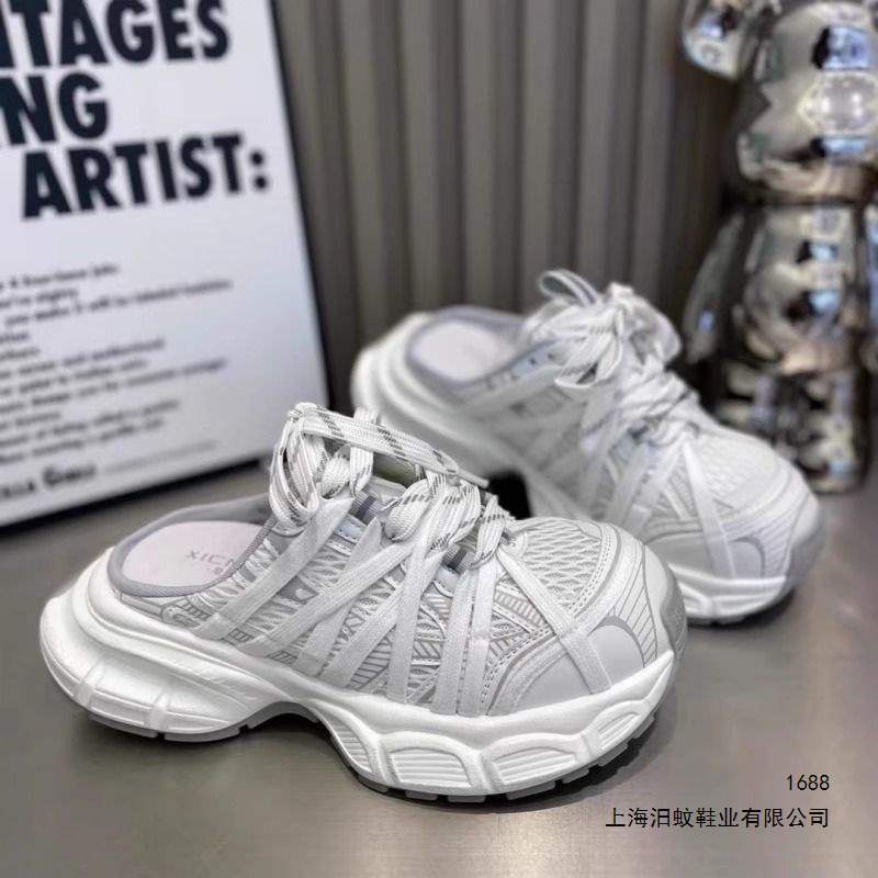 Thick-Soled Closed-Toe Slip-On Dad Shoes for Women, Summer 2026, Breathable Mesh Sneakers, Versatile Comfortable Casual Shoes for Outdoor Wear