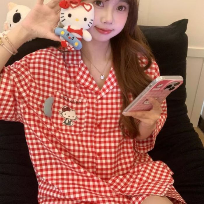 Venta al por mayor transfronteriza nube de algodón 120G estilo caliente pijamas mujeres verano dulces pantalones cortos de manga corta dibujos animados ropa para el hogar traje
