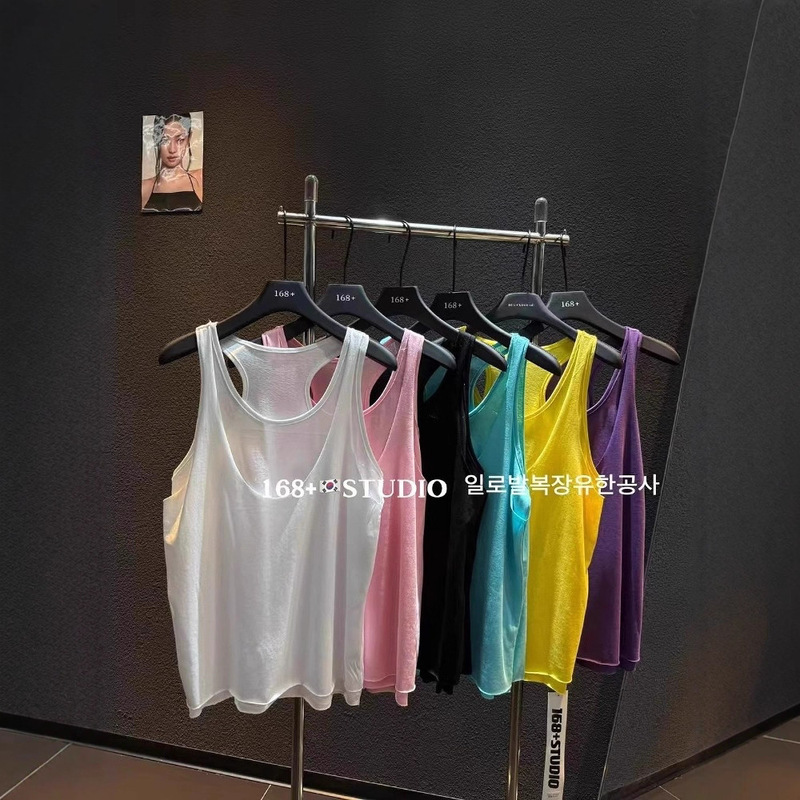 South Korea's Dongdaemun Summer New Fashion Sexy Fake Two-Piece U-Neck Loose Slimming Look Versatile Camisole Top South Korea's Dongdaemun Summer New Fashion Sexy Fake Two-Piece U-Neck Loose Slimming Look Versatile Camisole Top