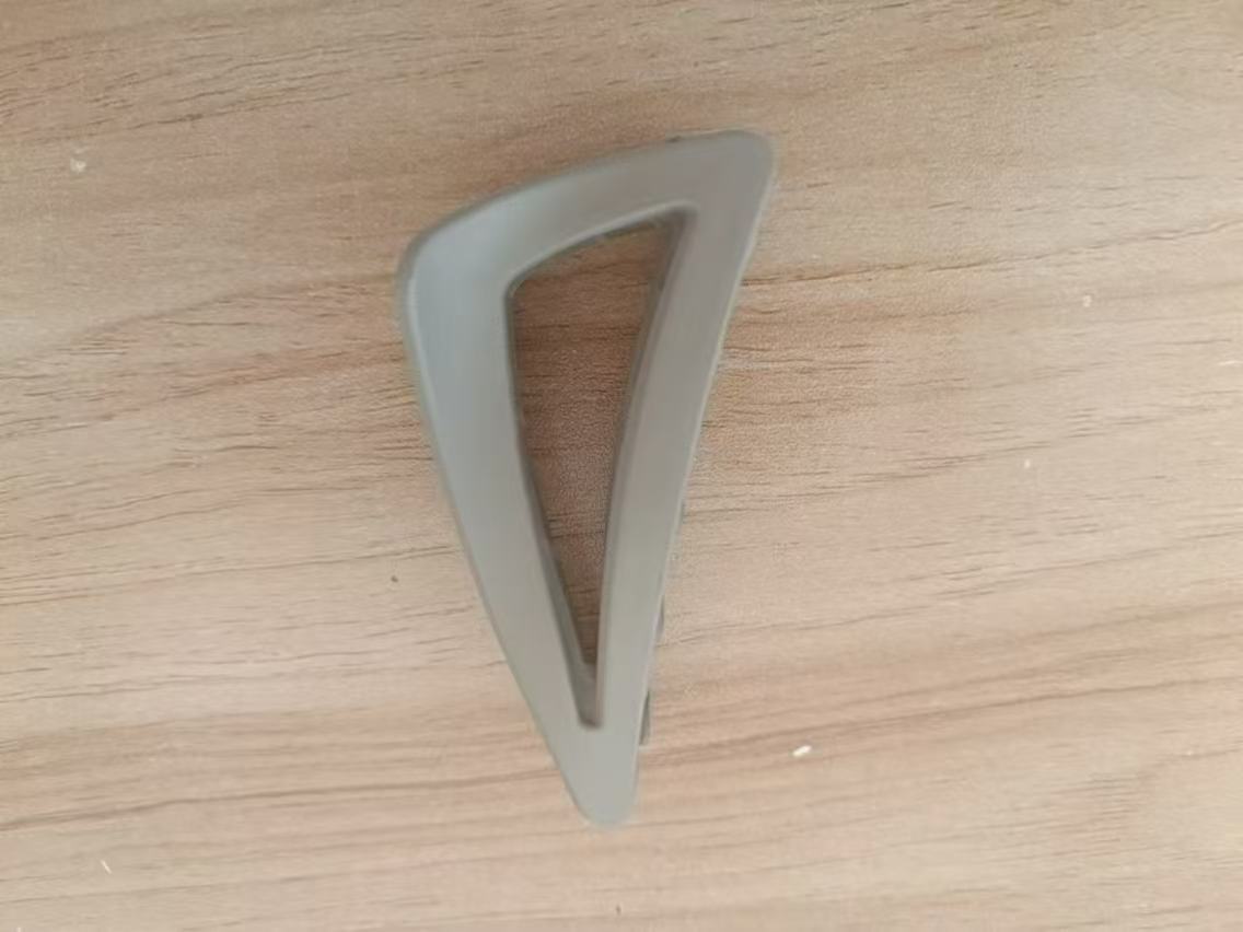 Aitong Corea del Sur accesorios para el cabello ins simple triángulo horquilla temperamento helado pinza Cabeza trasera updo tiburón pata