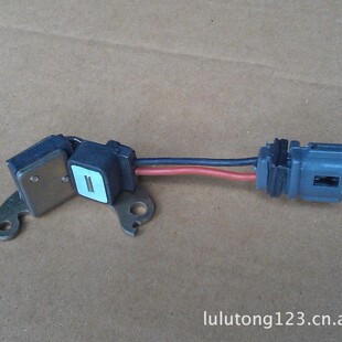 The Sensor Coil Is Installed Inside the Distributor 19250-87101, 33140-60B50, 33140-56g10