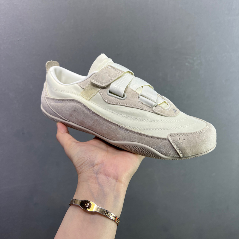 High-Quality Red Book-Style Ballet Flat Shoes for Women, Lace-Up Casual Sneakers for Men, Flat-Soled Ergonomic Commuter Trendy Shoes High-Quality Red Book-Style Ballet Flat Shoes for Women, Lace-Up Casual Sneakers for Men, Flat-Soled Ergonomic Commuter Trendy Shoes