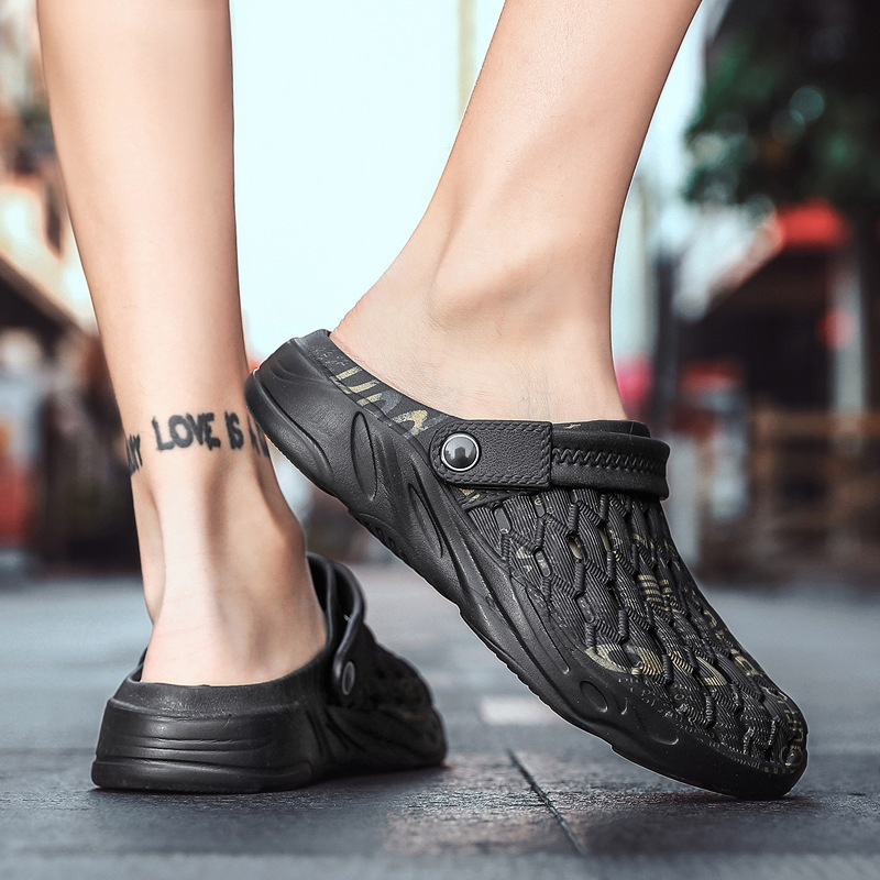 Slippers for Men, Summer Korean Style Trendy Outdoor Wear Baotou Sandals, Non-Slip Thick-Soled Large Size Beach Clogs for Men