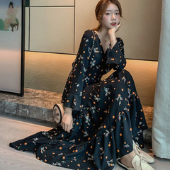 2025 春、夏、秋の新しいスタイルの年齢を減らすロングスカートウエストデザイン痩身花柄シフォン長袖マルチカラードレス