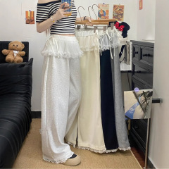工場直接の甘いレースのスカートフェイクツーピースワイドレッグパンツ女性のための春と夏のルーズストレートカジュアルパンツ