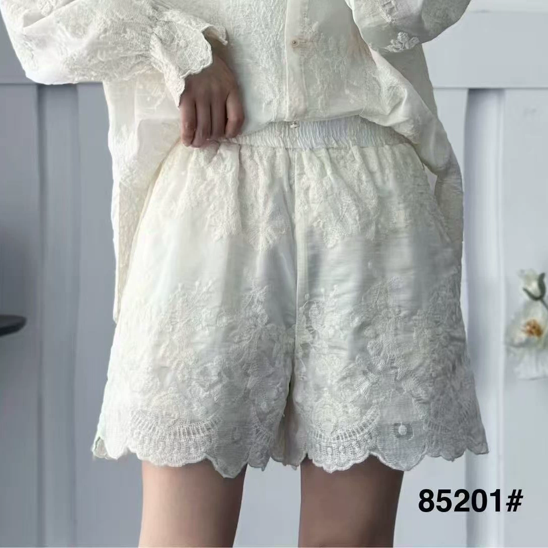 Летние шорты, тонкие короткие кружевные дышащие брюки для отдыха, 25 лет, кружевное платье