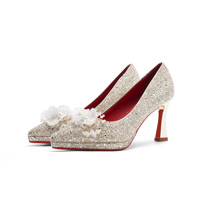 Giày cao gót mũi nhọn đính hoa sequin một dây stiletto — sâm panh