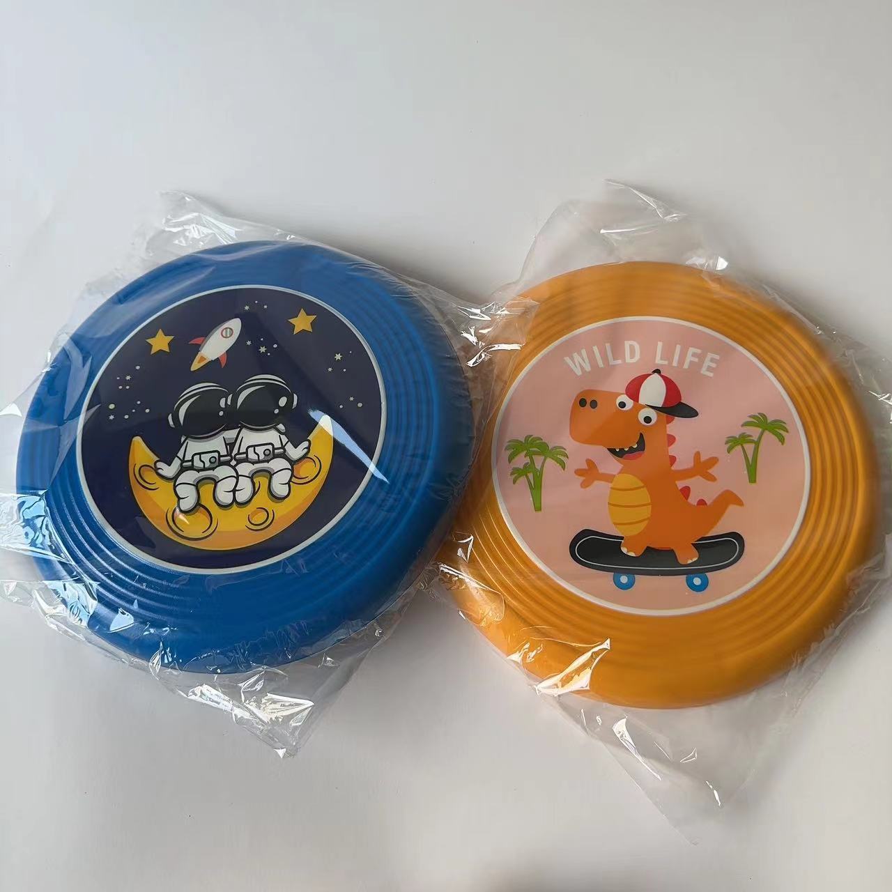 Fábrica personalizada para niños PU frisbee suave OVNI LOGO blanco competencia profesional playa al aire libre juguetes competitivos personalizados