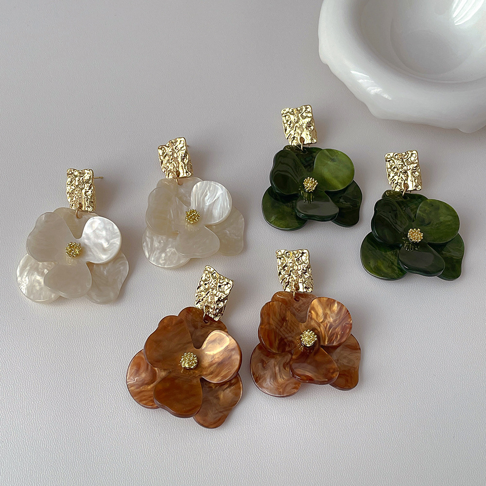 Outdoor, Shopping Occasion 1 Pair Basic Modern Style Classic Style Flower Stoving Varnish Arylic Copper Drop Earrings