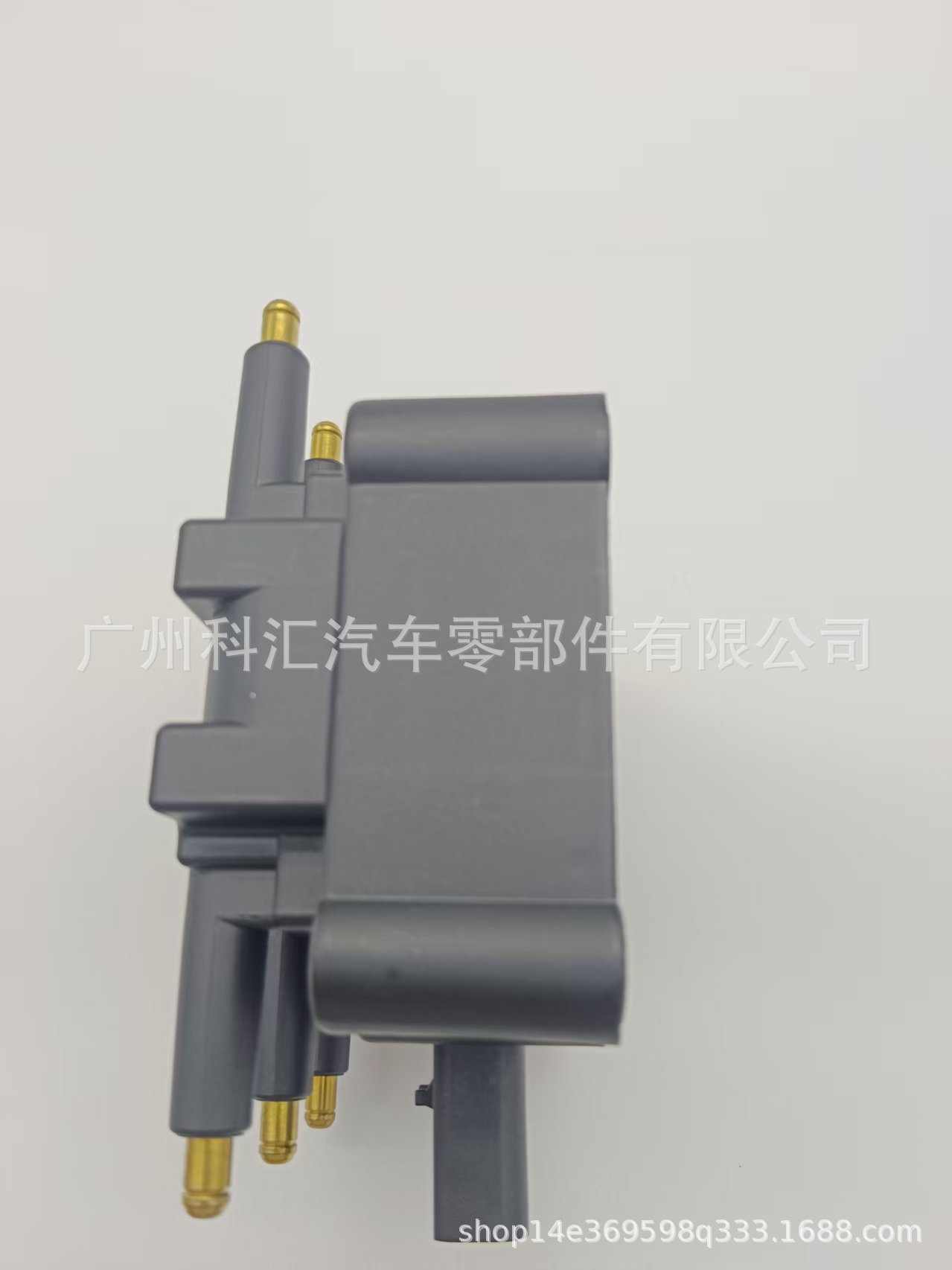 Wholesale Cross-Border Factory Price Ignition Coil Uf412/Uf305/Uf633 56032520Ac 56032520Ae