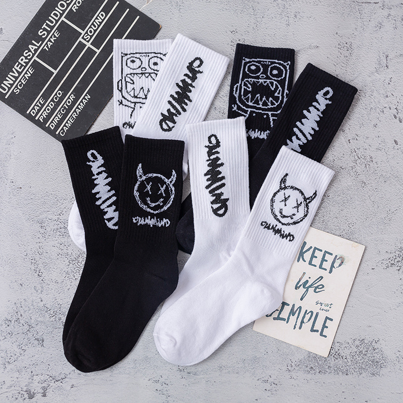 Summer Men's and Women's Mid-Tube Personalized White Ins Trendy Cotton Medium-Thick Sweat-Absorbent Little Devil Cross-Border Export Socks