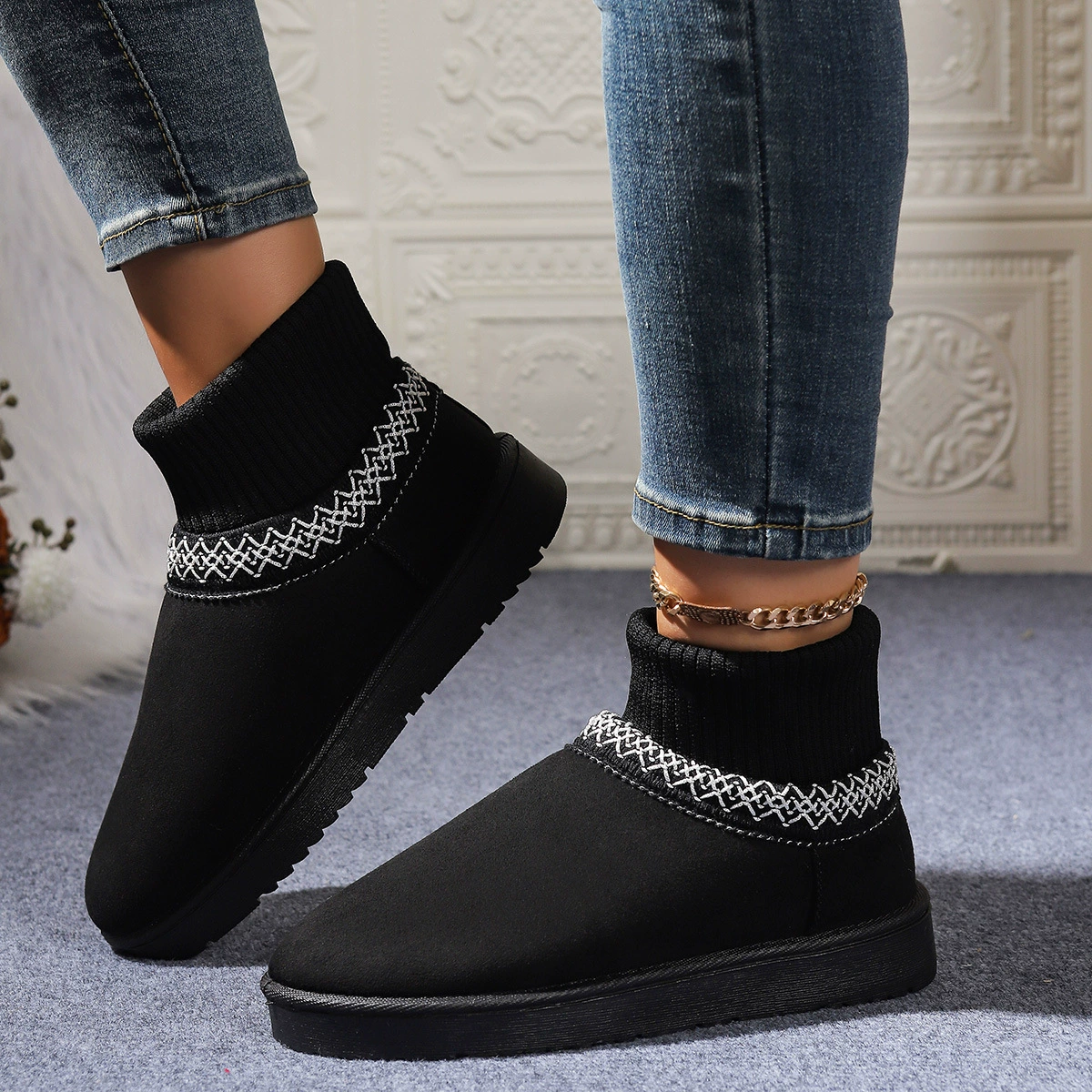 Теплые зимние ботинки на толстой подошве для женщин, внешняя торговля, новые осенние короткие ботинки большого размера, бархатная утолщенная хлопковая обувь оптом