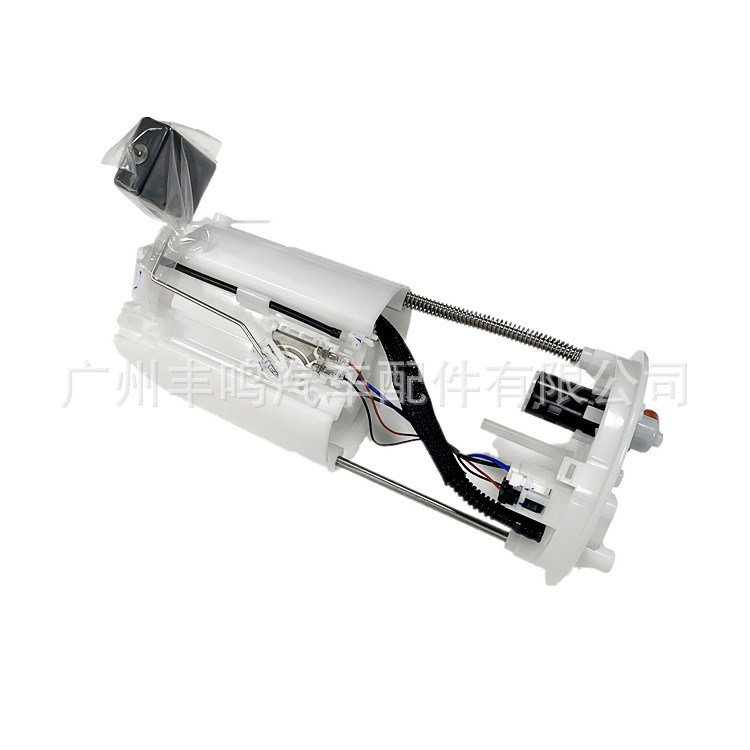 Bomba de combustible para automóvil 15100-60K01 es adecuada para la bomba de filtro de combustible Suzuki 16010-ST5-933