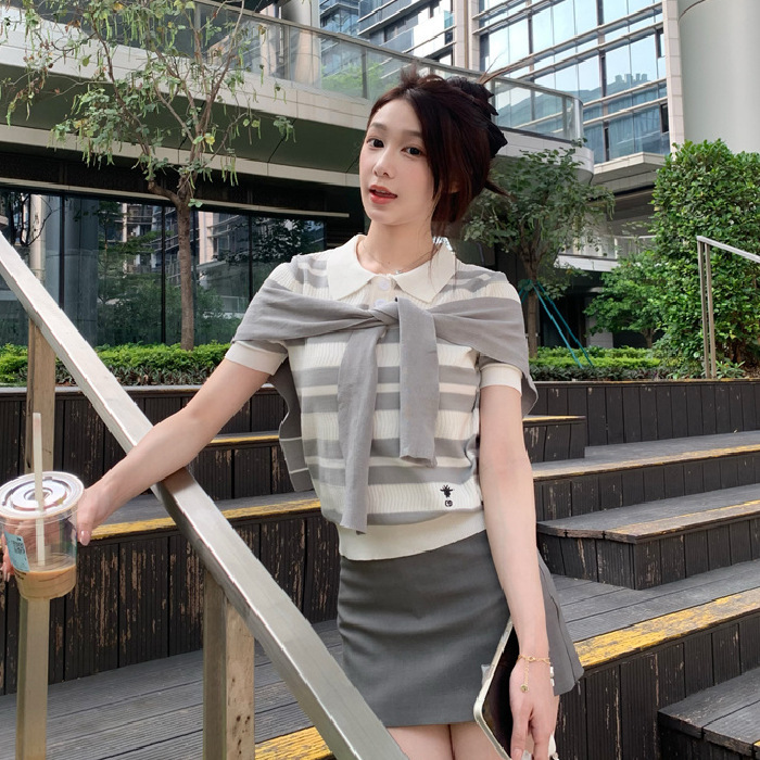 Short-Sleeved Knitwear for Women 2025 New French Preppy Style Age-Reducing Korean Stripesd Contrast Navy Collar Shawl Top Short-Sleeved Knitwear for Women 2025 New French Preppy Style Age-Reducing Korean Stripesd Contrast Navy Collar Shawl Top