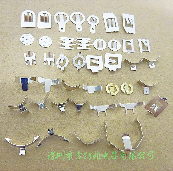 CR2032 батареи шрапнели положительные и отрицательные соответствия производителей шрапнели