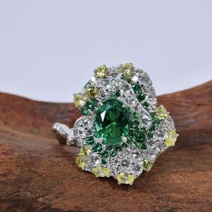 1.15ct Secret Garden Series Advanced Design Gradient Emerald Cultivation Gem Ring Vintage Luxury