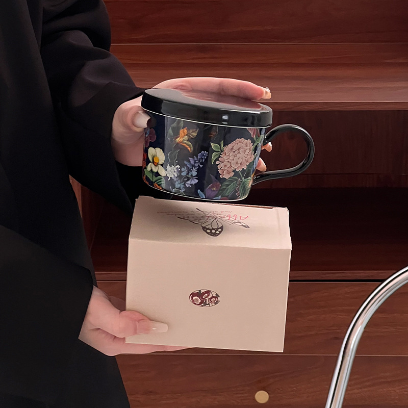 Retro pinturas al óleo de flores de conejo tazas de café y platos de cerámica tazas de café caja de regalo para el hogar diario