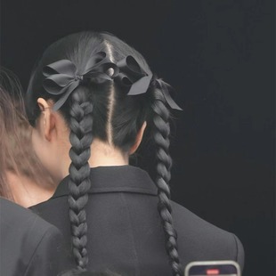 2024Jisooͬ���߀ԭ�Ⱥ����Y��ɫ������Ů�p�Rβ߅�A�l�A�l���l
