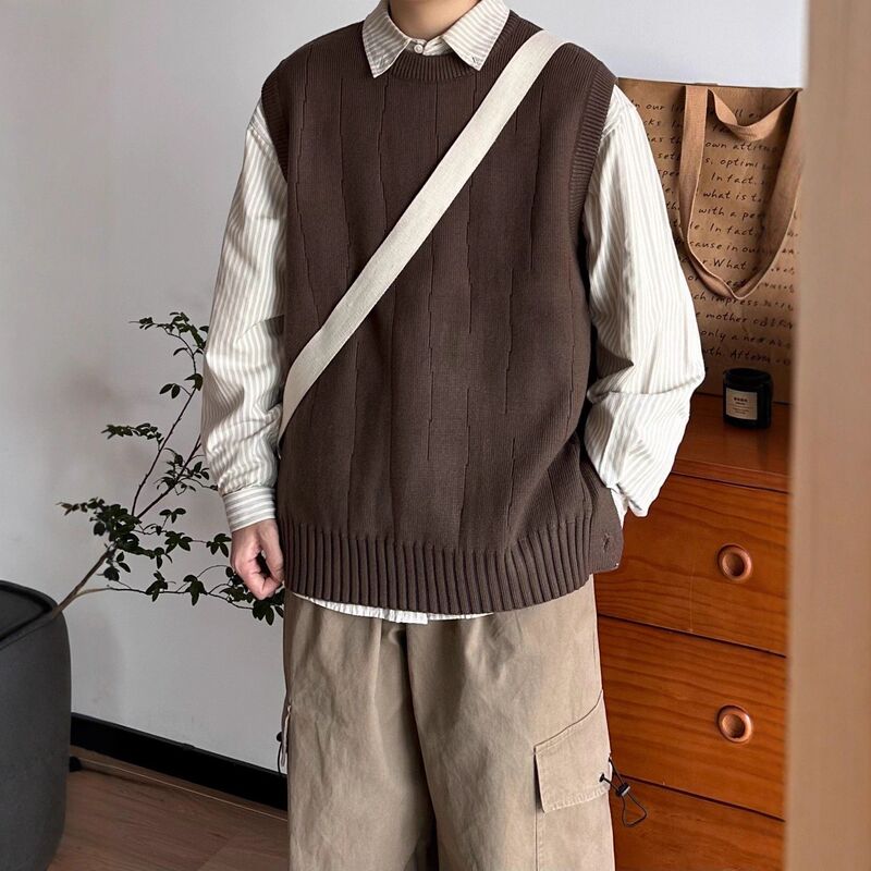 Three-Piece Set/Autumn and Winter Japanese Style Retro Simple Boys' Round Neck Sweater Vest Design Waistcoat Vest Set