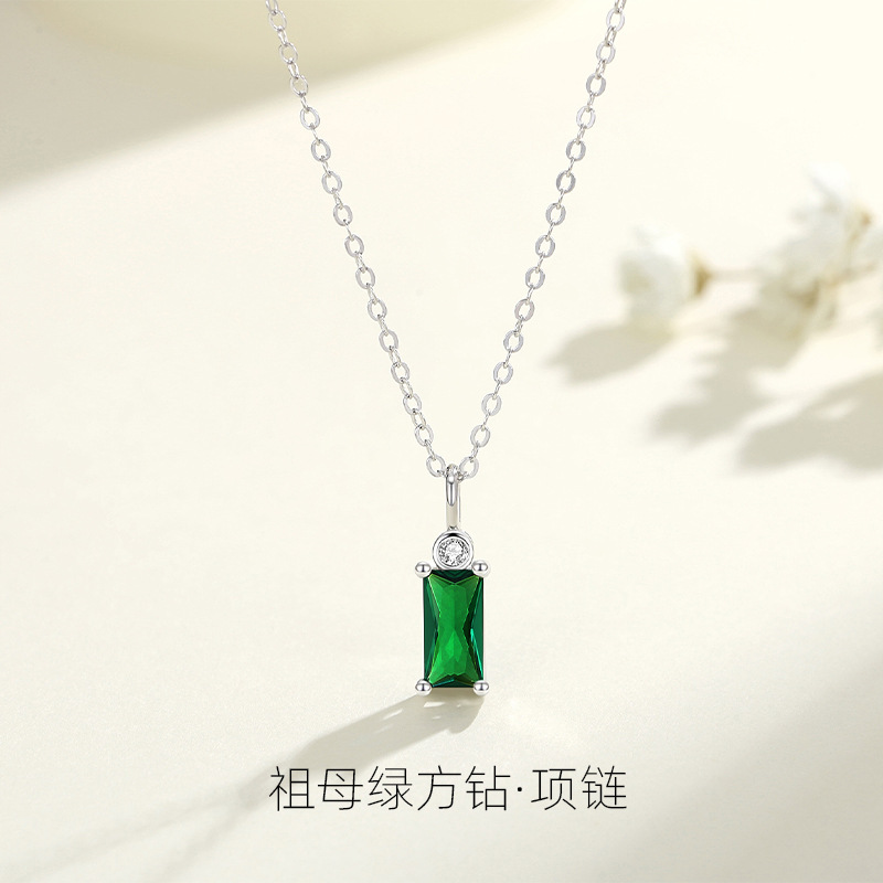 Retro 925 plata collar esmeralda cuadrado circón collar artístico luz lujo estilo nicho diseño collar al por mayor