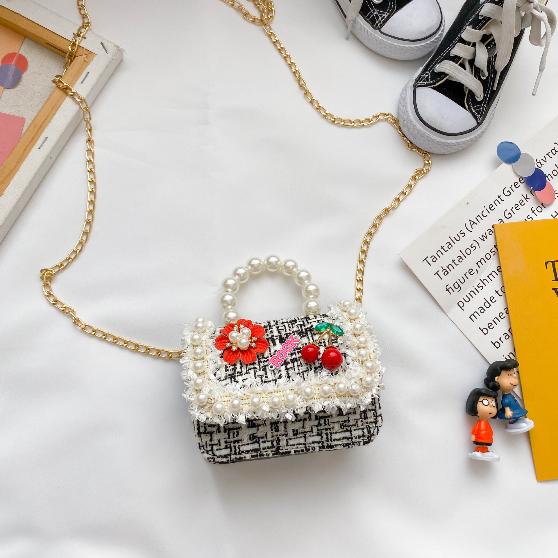 Bolso de perla para niños nuevo estilo coreano lindo estilo occidental bolsa de mensajero para niñas princesa mini cambio bolsa de accesorios