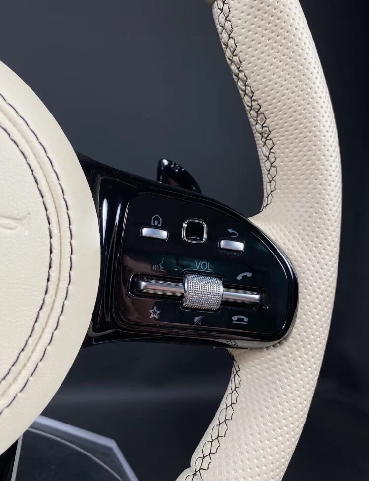 Mercedes-Benz AMG leather steering wheel assembly upgrade for W204, W205, W212, etc. 809 non-destructive installation